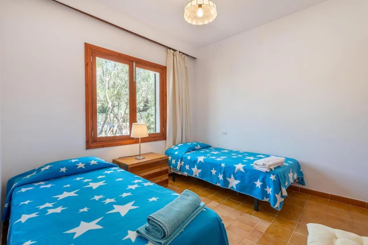 Holiday home Es Jac Villa Cala Llombards